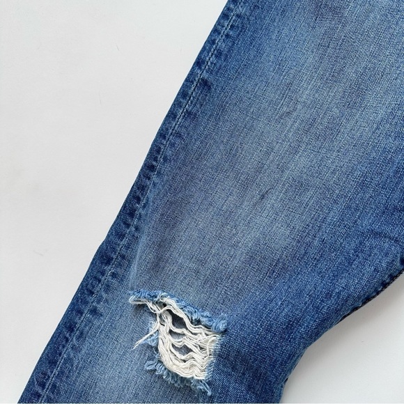 LEVI’S 501 Original Fit Women’s Jeans size 27 32 Salsa Middle - Dark Wash - Picture 16 of 16